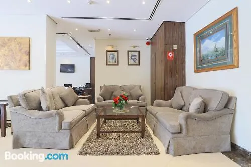 Oyo 332 Syaj Hotel Dubái