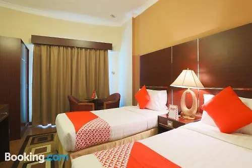 Oyo 332 Syaj Hotel Dubái
