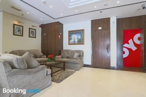 Oyo 332 Syaj Hotel Dubái 2*,  Emiratos Árabes Unidos