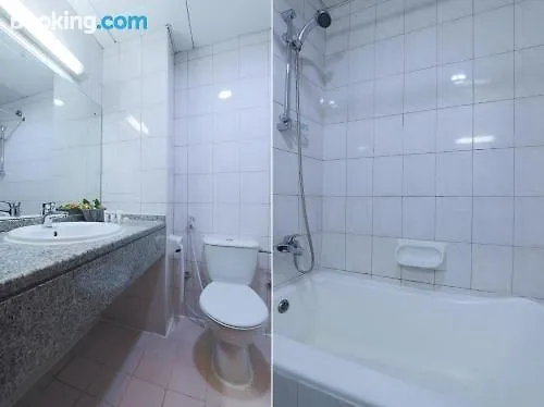 Oyo 332 Syaj Hotel Dubái 2*,  Emiratos Árabes Unidos